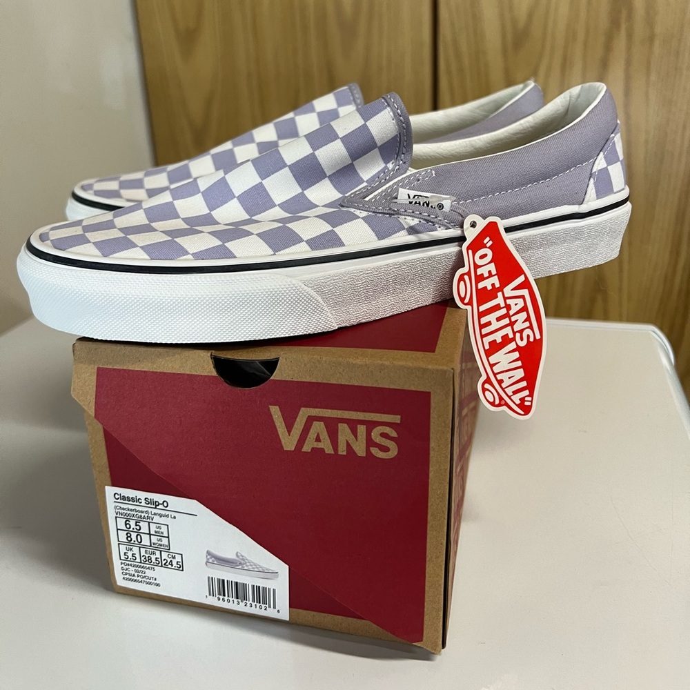 Lavender checkered Vans, women’s 8 men’s 6.5